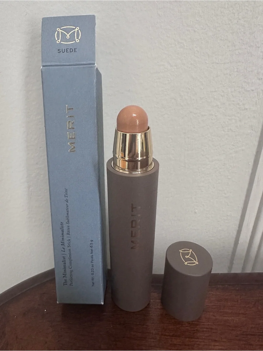 Merit concealer stick-suede